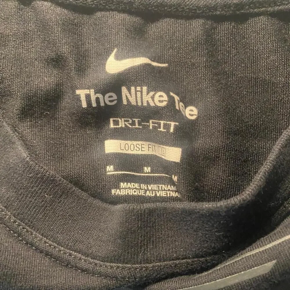 Nike Cropped T-shirt Bundle (2)